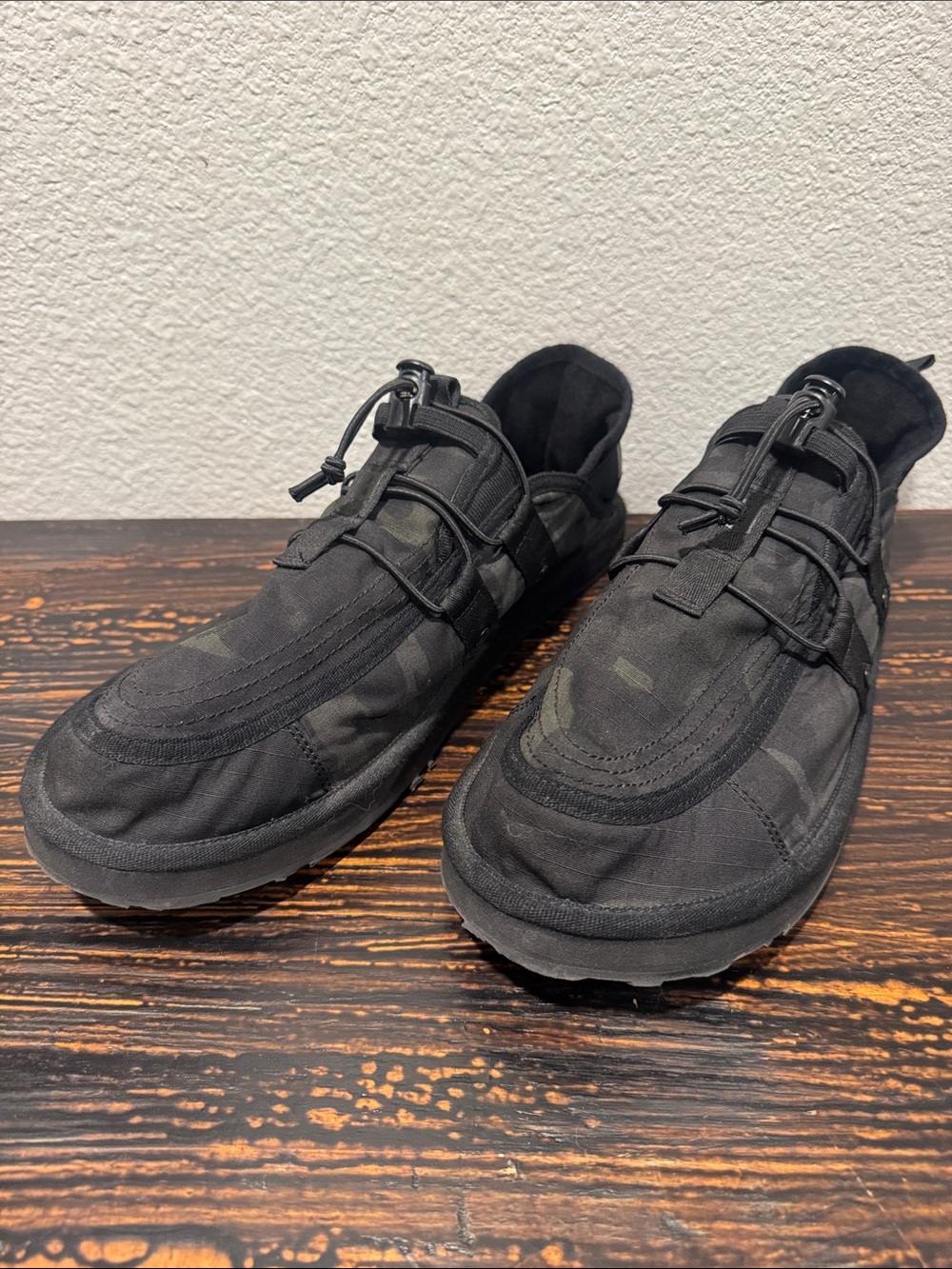 VIKTOS Trenchfoot Hoochflat Shoes – Men’s Size 11 – Excellent Condition